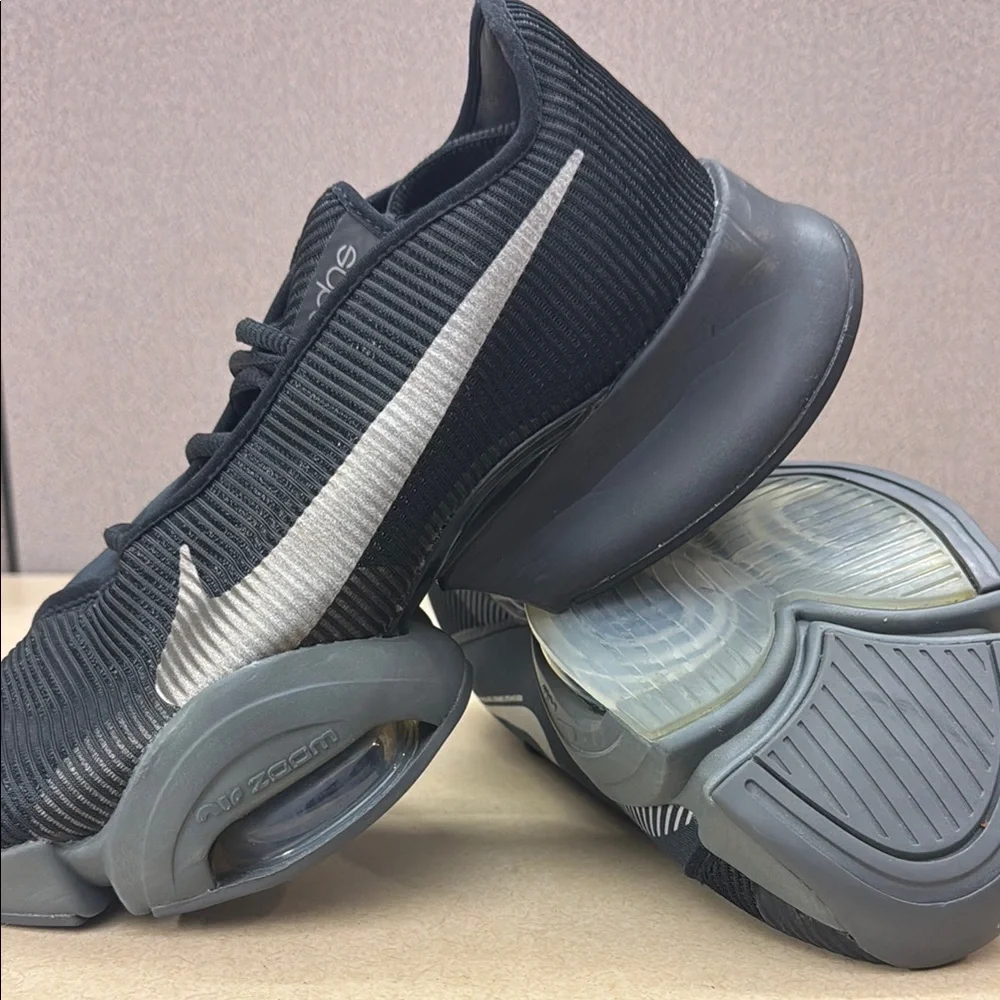 Nike sneakers dynamic